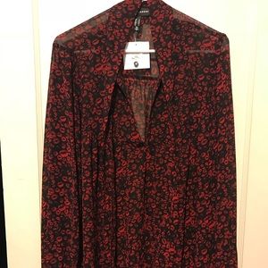 Sheer top 💋💋💋